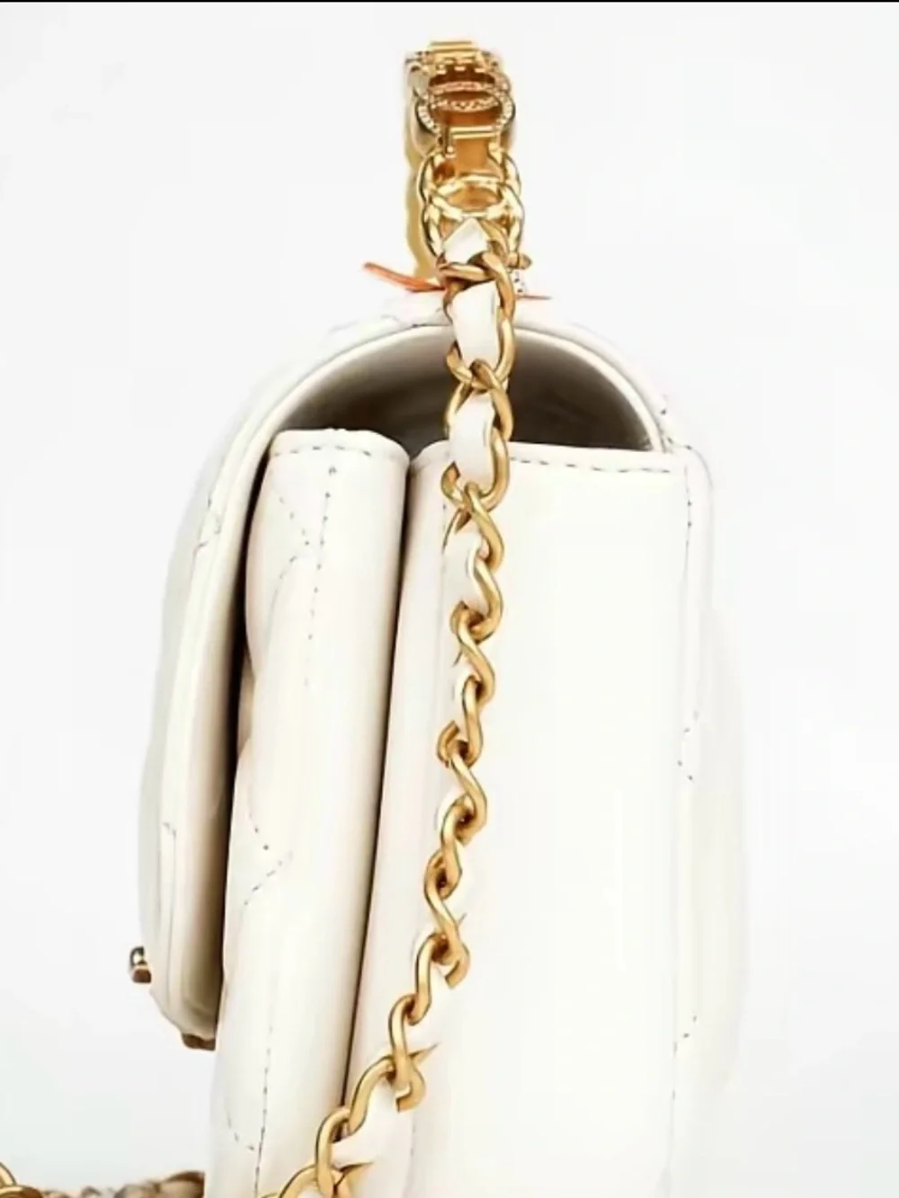CHANEL White Quilted Shoulder Bag with Gold Chain & CC Logo